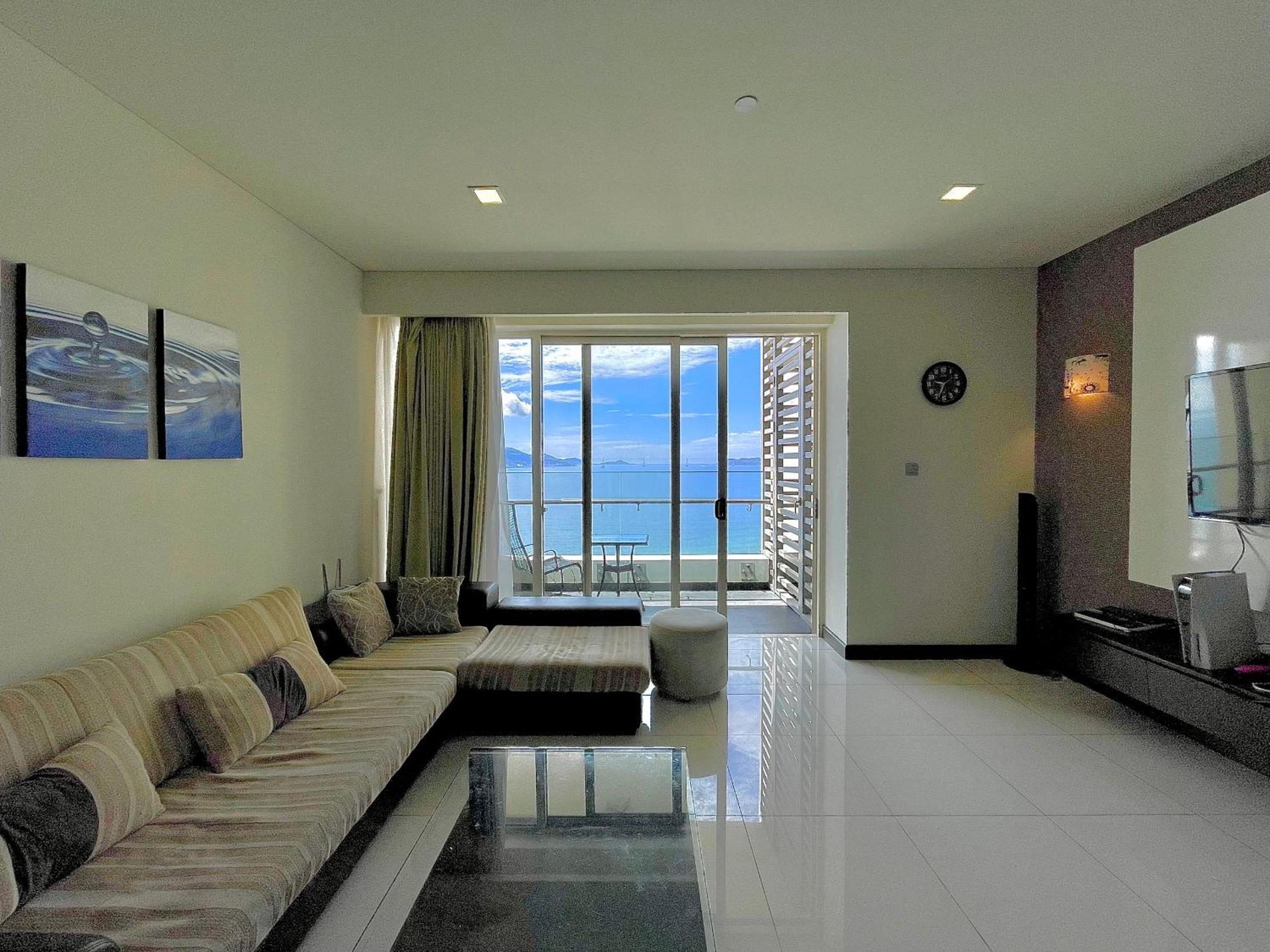 Sea View Luxury - Apartments ニャチャン エクステリア 写真