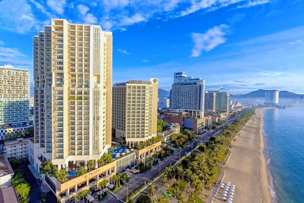 Sea View Luxury - Apartments ニャチャン エクステリア 写真